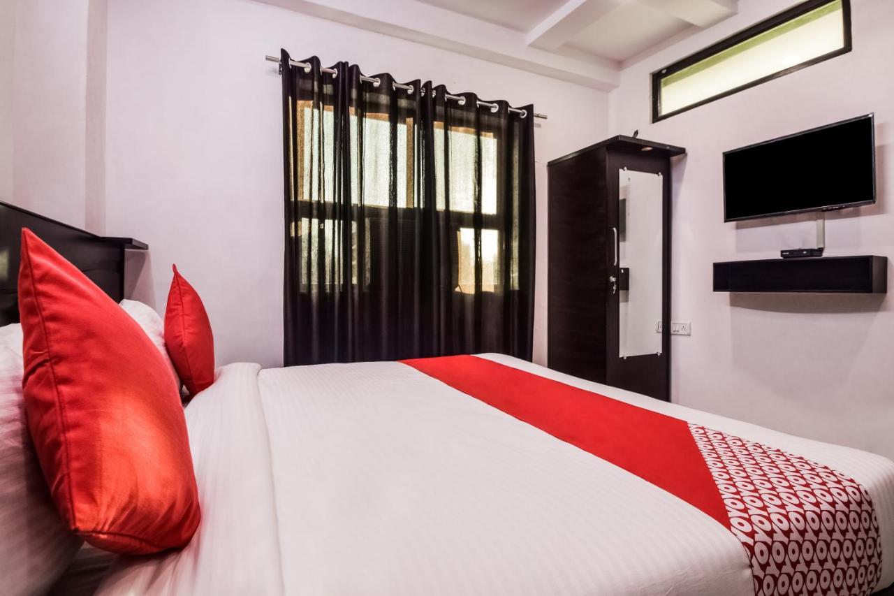 אודייפור Oyo 23296 Hotel Quality Time מראה חיצוני תמונה